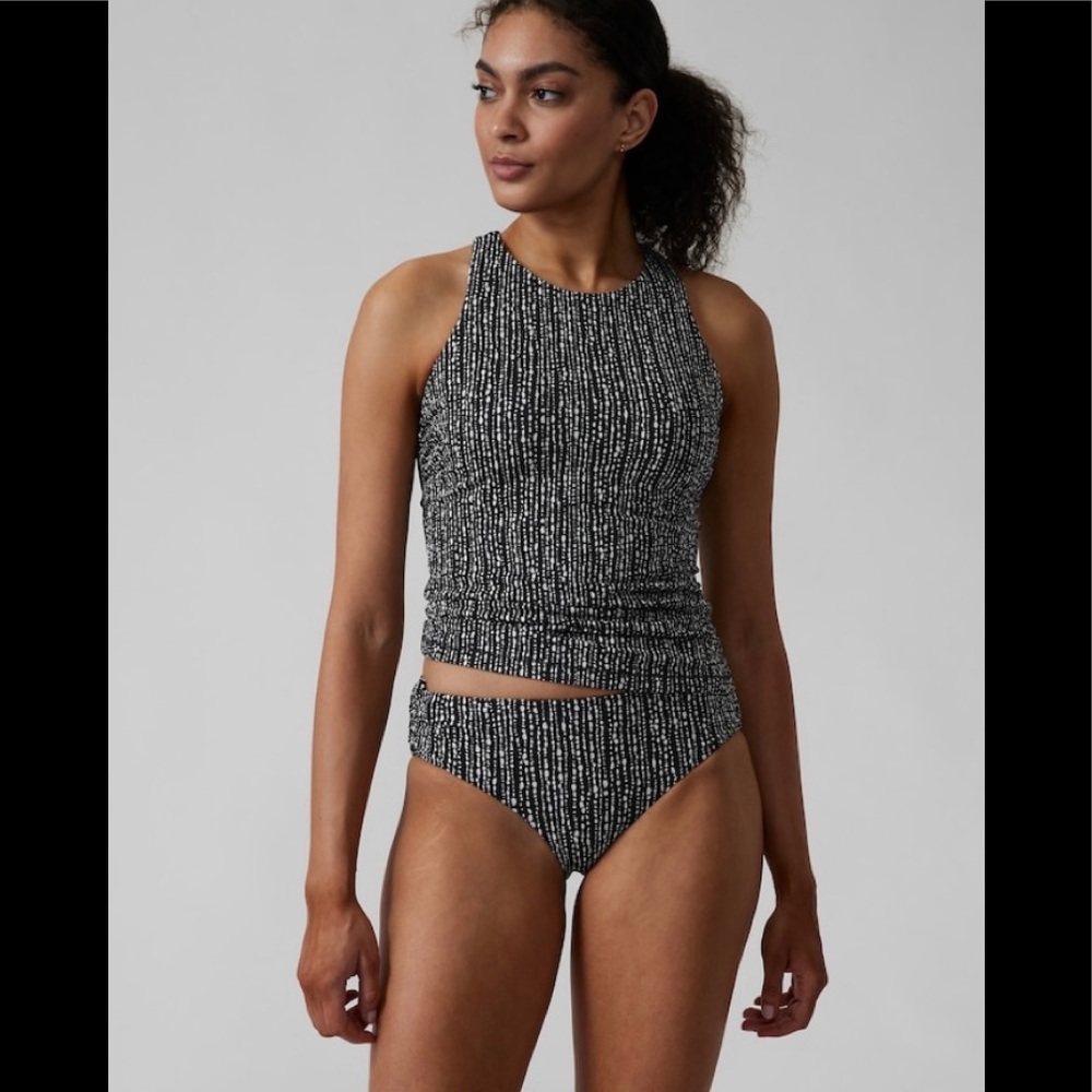 NWT-Athleta Maldives Bra Cup Tankini Size 36D/DD
